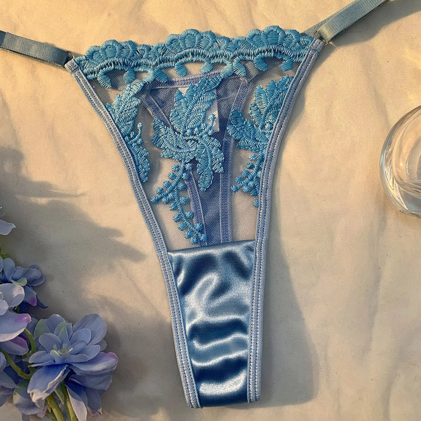 💫Sexy Embroidered Mesh Lingerie Set | Underwire Push-Up Bra & V-String