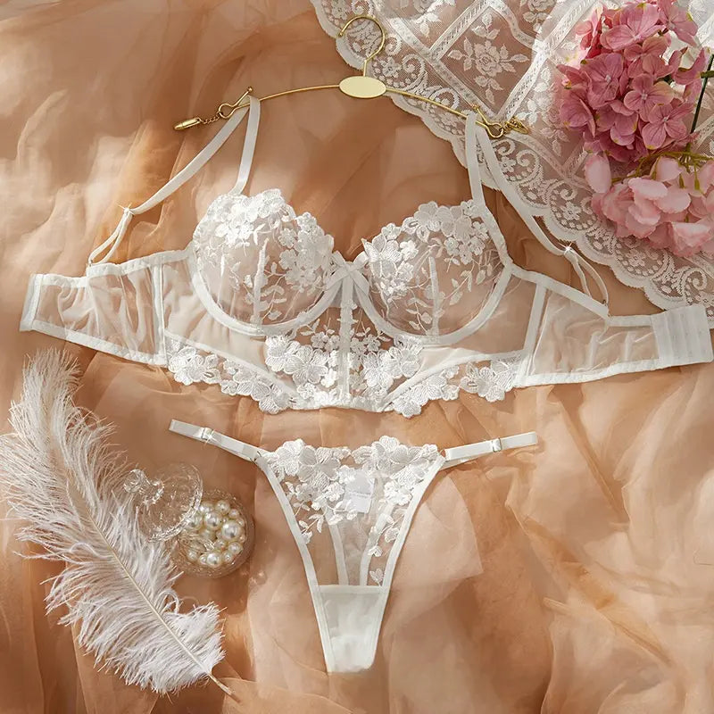 💫Sexy Embroidered Mesh Lingerie Set | Underwire Push-Up Bra & V-String